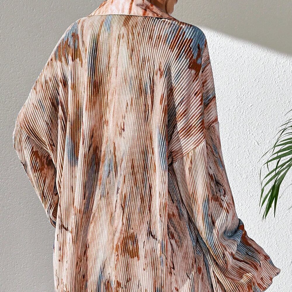 Khaki Casual Women's Spring/Summer Random Printed Flare Sleeve Shirt - Picture 3 of 6